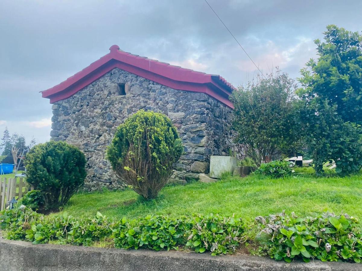 Palheiro Da Moenda Apartment Lajes das Flores Luaran gambar